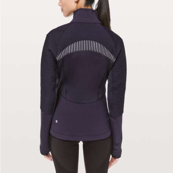 Lululemon | Chill Going Strong Jacket | Size 6 - Picture 3 of 6